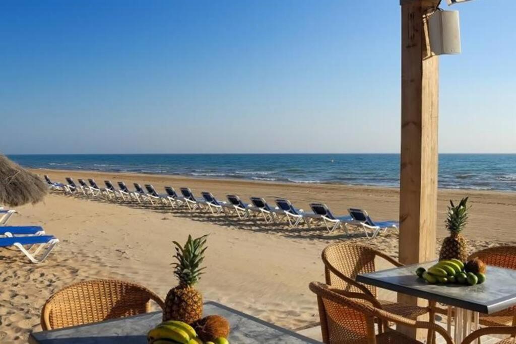Brisa De Mar En Oliva Nova, Junto A Met Y Golf Apartment Bagian luar foto