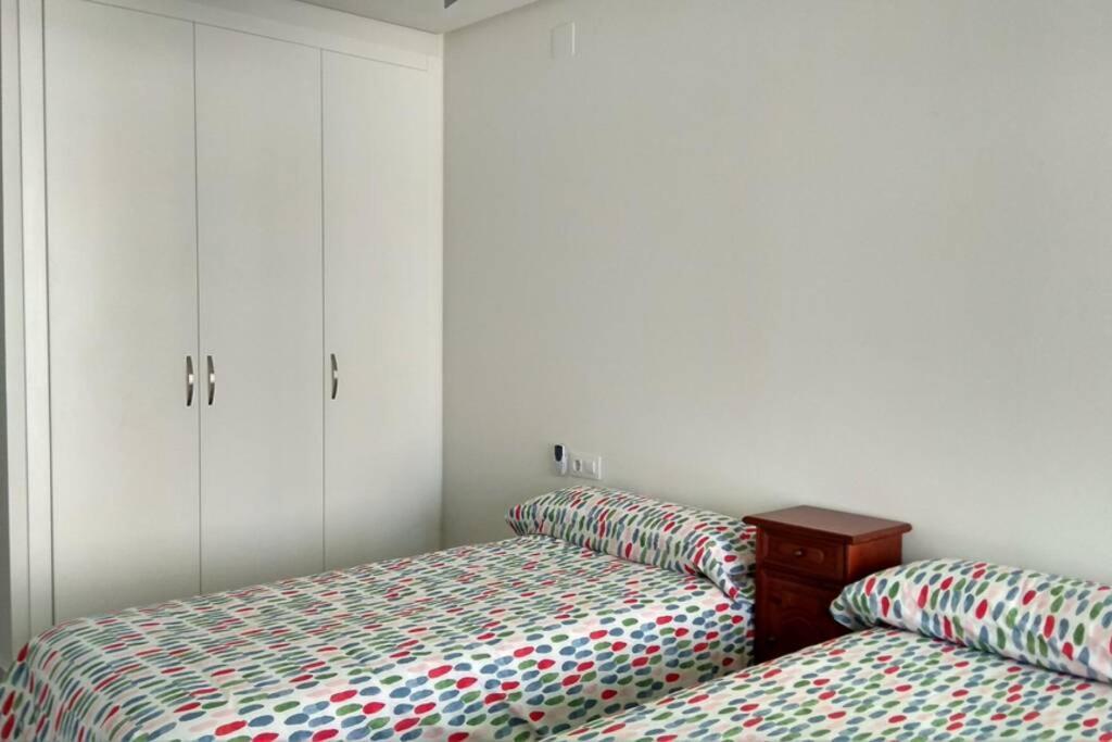 Brisa De Mar En Oliva Nova, Junto A Met Y Golf Apartment Bagian luar foto
